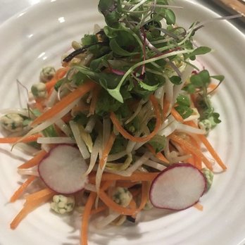 R&D Restaurant - Asian Fusion Near Me - Toronto, Ontario