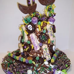 Aunt Selma's Candy - Mardi Gras Edible Centerpiece