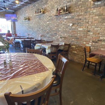 Kalamaki Greek Eatery  - Inside restaurant - Greek Near Me - Anna, Texas