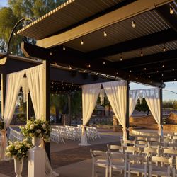 Stallion Mountain by Wedgewood Weddings