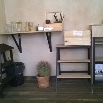 Kawiarnia Fabryczna - Cafes Near Me - Warsaw, MZ