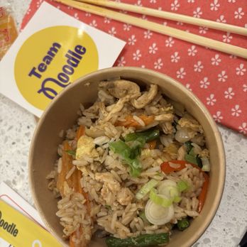 Rice and Noodle - Chicken fried rice - Thai Near Me - Vancouver, British Columbia Rice and Noodle - Chicken fried rice - Thai Near Me - Vancouver, British Columbia