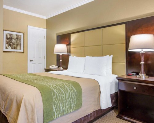 Comfort Inn Carmel By the Sea by null