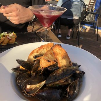 Brick Walk Tavern - Mussels - American Near Me - Fairfield, Connecticut Brick Walk Tavern - Mussels - American Near Me - Fairfield, Connecticut