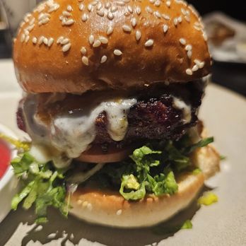 The Mercury - Jalapeño fire burger - Steakhouses Near Me - Dallas, Texas
