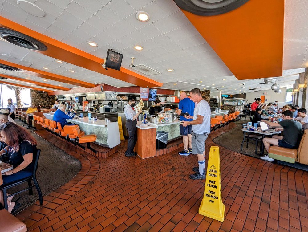 NORMS Restaurant