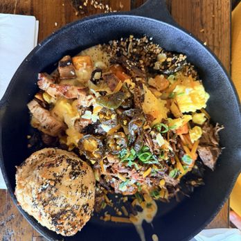 Mama Bird - Pitmaster's Scramble - Southern Near Me - Las Vegas, Nevada
