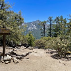 Deer Springs Trail To Suicide Rock - First vista at signpost