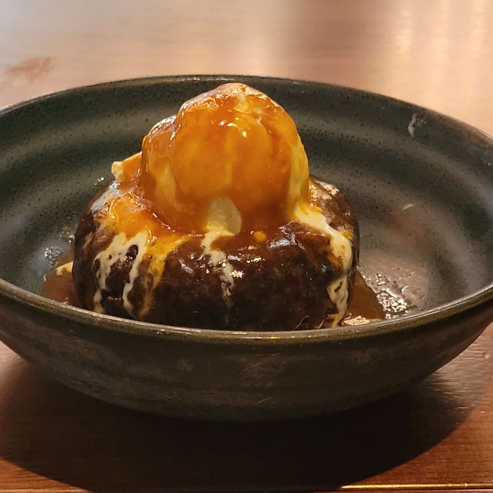 Ramsay's Kitchen - Sticky toffee pudding - New American Near Me - Las Vegas, Nevada