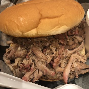 The Spotted Pig BBQ - Barbeque Near Me - Fair Play, South Carolina The Spotted Pig BBQ - Barbeque Near Me - Fair Play, South Carolina