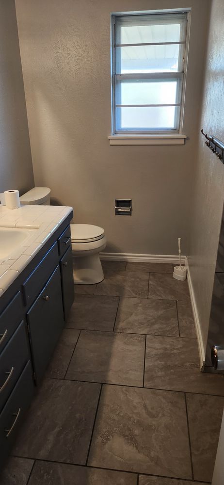 Slide of Sauls Investment And Handyman Service