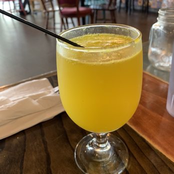 Two Chicks Cafe - Mimosa with fresh squeezed oj - Breakfast & Brunch Near Me - New Orleans, Louisiana Two Chicks Cafe - Mimosa with fresh squeezed oj - Breakfast & Brunch Near Me - New Orleans, Louisiana