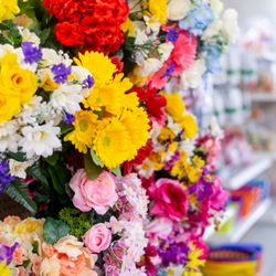 Doug's Pharmacy & Flowermart