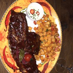 Bodega & Bar El Mosquito - Sparerips mit Chillikartoffel - lecker