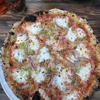 Roberta's - Lil' stinker pizza - Pizza Near Me - Brooklyn, New York