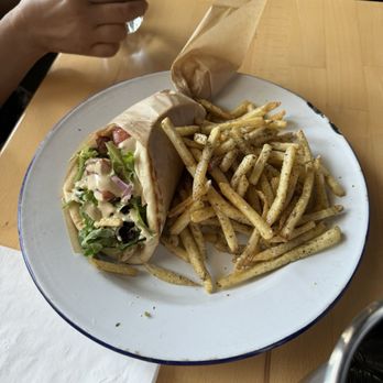 Kentro Greek Kitchen - Chicken pita with fries - Greek Near Me - Fullerton, California