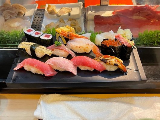 TSUKI Tokyo by null