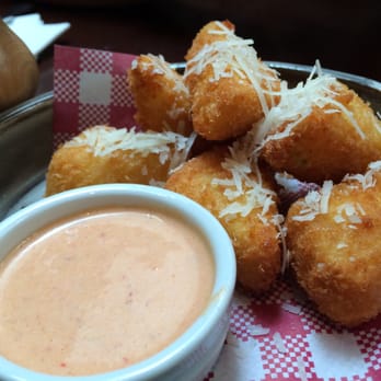 Rococo - Italian Near Me - St Kilda, VIC