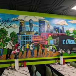 Mike's Vegan Grill - Beautiful mural
