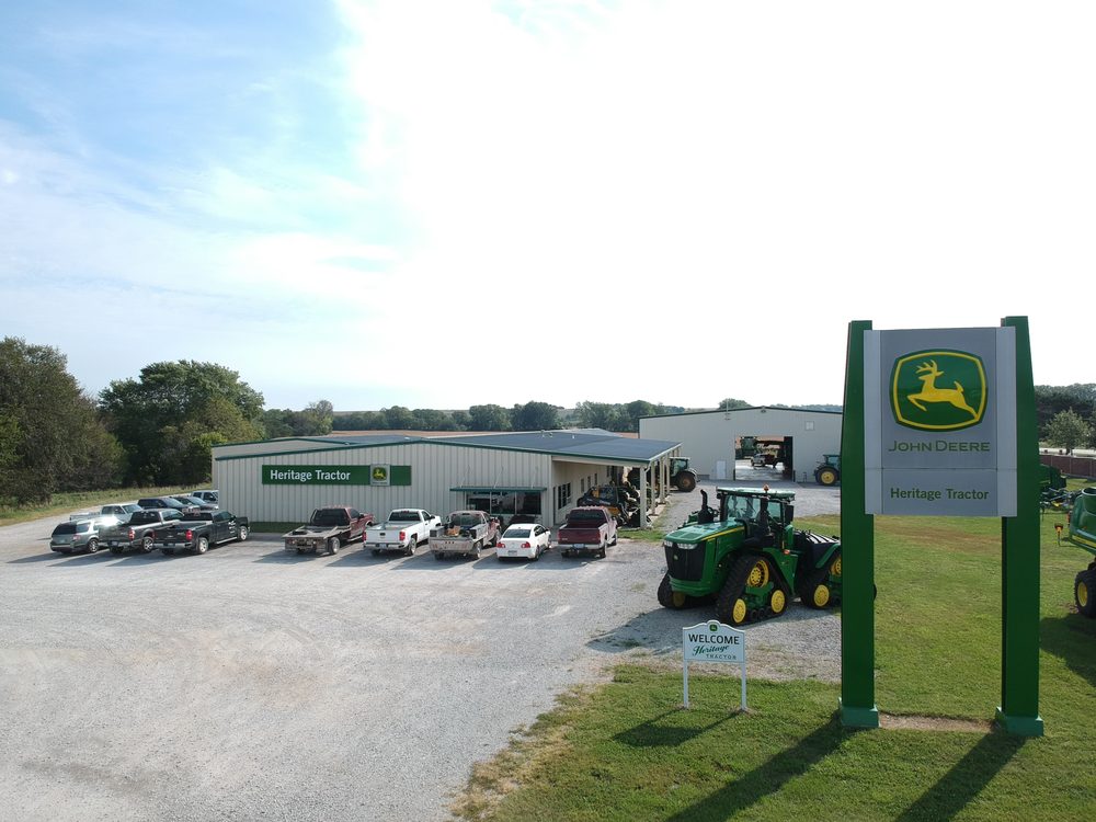 HERITAGE TRACTOR SENECA Farming Equipment in Seneca, Kansas at 2004