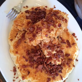 Jacob's Pickles - Chicken and pancakes! Don't even like the sweet and savory combo but this is delicious! - Comfort Food Near Me - New York, New York