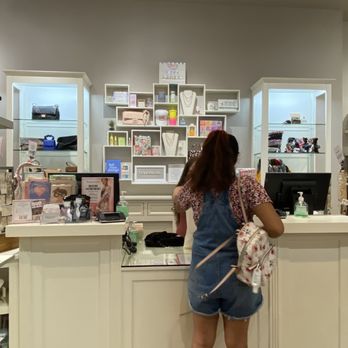 Francesca's - The checkout area - Women's Clothing Near Me - Las Vegas, Nevada