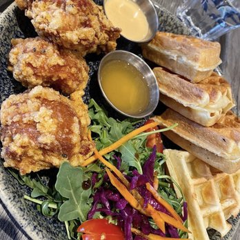 Cafe N One - Karaage Moffle - Desserts Near Me - Markham, Ontario