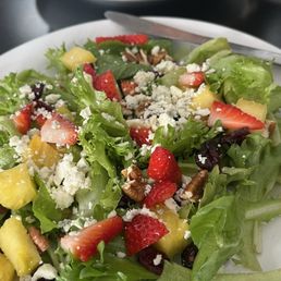 Harvest salad & Chicken Bacon Pepperjack