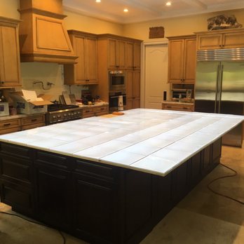 Completed Kitchen Island 12 Ft X 8 Ft Approximately 80 Tiles