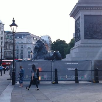 Trafalgar Square - Couldn't  get up close - Landmarks & Historical Buildings Near Me - London, XGL