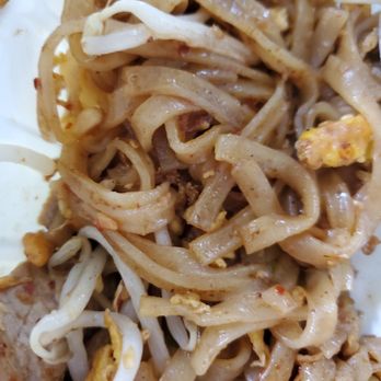 Sabai Sabai Thai Kitchen - L-12 PAD THAI - Thai Near Me - Oceanside, California