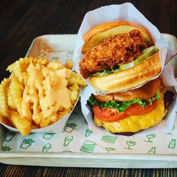 Shake Shack Las Colinas - Fast Food Near Me - Irving, Texas Shake Shack Las Colinas - Fast Food Near Me - Irving, Texas