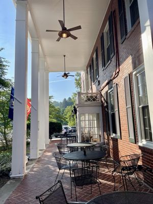 The Country Inn of Berkeley Springs by null