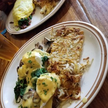 Homeskillet - Love spinach & mushroom Benedict:) Gotta try this !!!!!!! - Breakfast & Brunch Near Me - Alameda, California Homeskillet - Love spinach & mushroom Benedict:) Gotta try this !!!!!!! - Breakfast & Brunch Near Me - Alameda, California