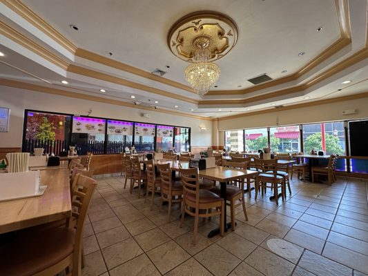 Hai Duong Restaurant Eden Center by null