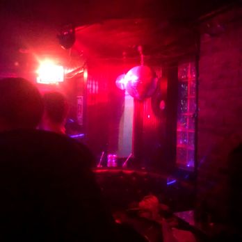 Metropolitan - Gay Bars Near Me - Brooklyn, New York