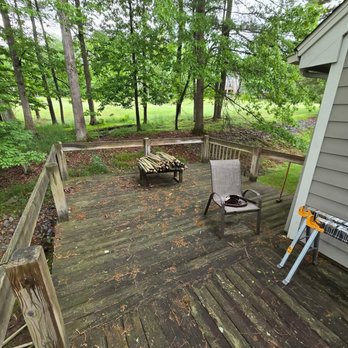 TH Woodcrafters - Flooring Near Me