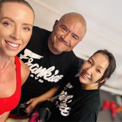 Mercado Muay Thai & Fitness - Muay Thai trainer Sammy