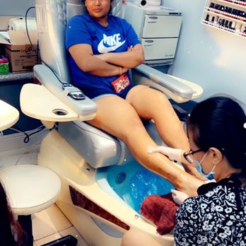 Tustin Organic Nails & Spa - My daughter who found her go to nail technicians - Nail Salons Near Me - Tustin, California Tustin Organic Nails & Spa - My daughter who found her go to nail technicians - Nail Salons Near Me - Tustin, California