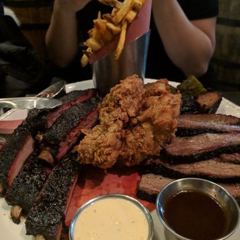 The Carbon Bar - Pit master platter - Barbeque Near Me - Toronto, Ontario The Carbon Bar - Pit master platter - Barbeque Near Me - Toronto, Ontario