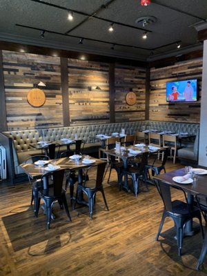 Barrel House Social by null