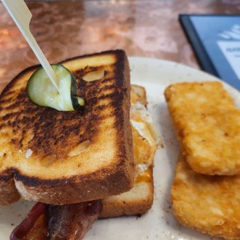 North High Brewing - Breakfast Sammich - Brewpubs Near Me - Westerville, Ohio