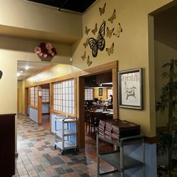 Nikko Japanese Steakhouse & Sushi Bar