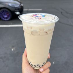 Yoyo Boba Teahouse - Assam Black Milk Tea w/ Boba