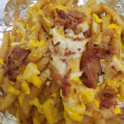 Daddyo’s Tavern - Delicious cheese fries!