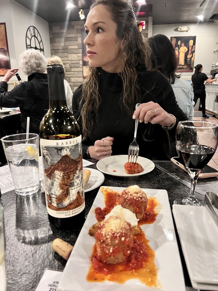 BACCO BISTRO Updated January 2026 80 Photos & 177 Reviews 478 N