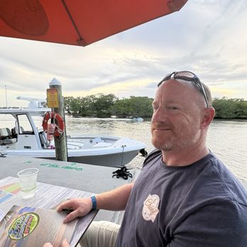 5 o'Clock Somewhere Bar & Grill - Beautiful view - Bars Near Me - Hollywood, Florida