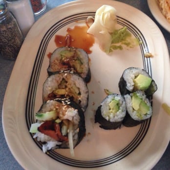 Sonoda's Aurora - Unakyu roll (left), avocado roll (right). - Japanese Near Me - Aurora, Colorado Sonoda's Aurora - Unakyu roll (left), avocado roll (right). - Japanese Near Me - Aurora, Colorado