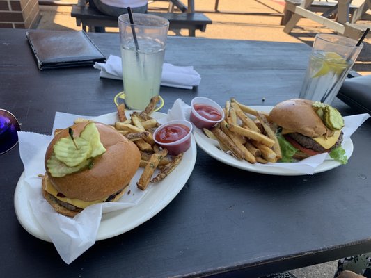 Flying Saucer Draught Emporium by null