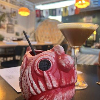 Mana + Pua - Wine Bars Near Me - Honolulu, Hawaii Mana + Pua - Wine Bars Near Me - Honolulu, Hawaii